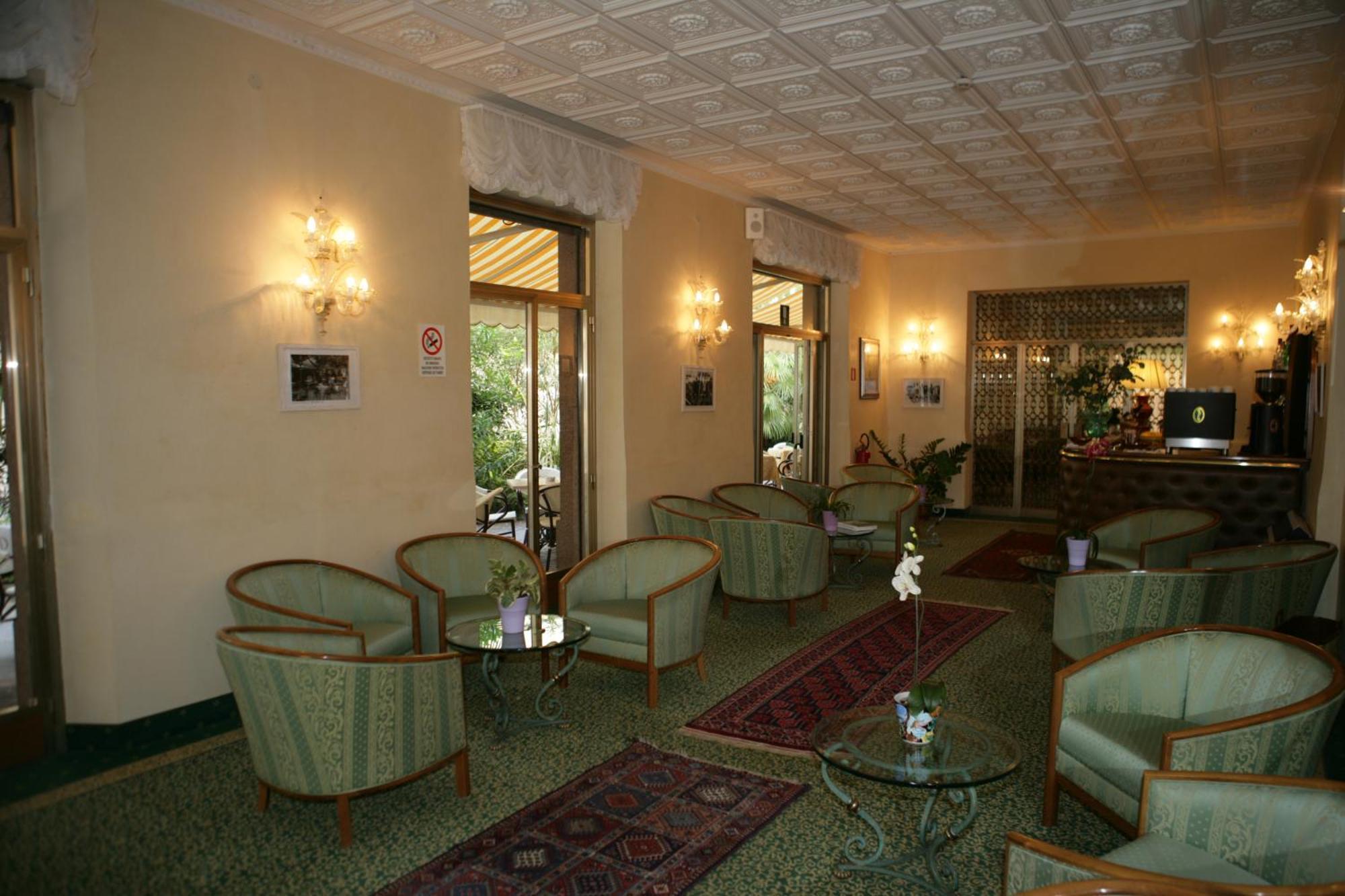 Hotel Diana Grado Exterior photo